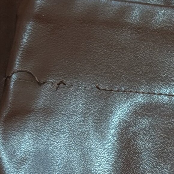 Suzanne Betro Faux Leather Vegan Pants L NWOT - Picture 8 of 11